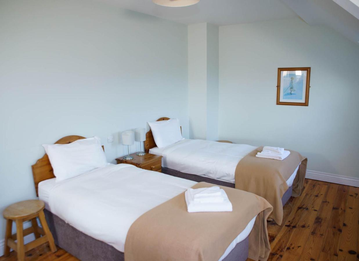 Dingle Courtyard Holiday Homes 3 Bed By Trident Holiday Homes 外观 照片